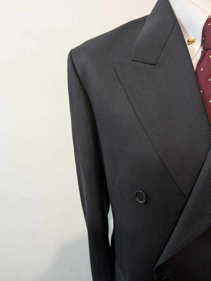 Incroyable costume croisé de couleurs gris anthracite en laine