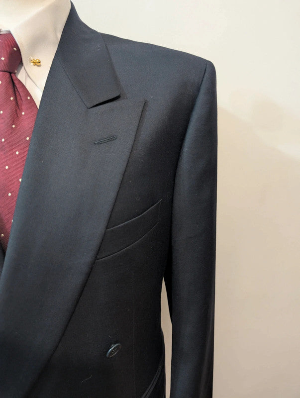 Incroyable costume croisé bleu marine en laine