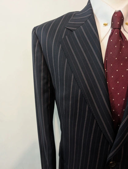 Impressionnant costume pinstripe en laine