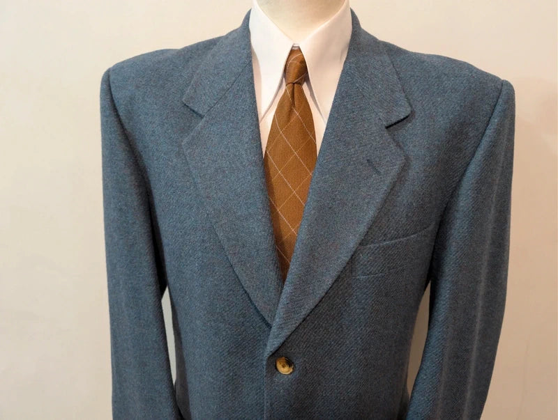 Wunderschöne blaue Tweedjacke