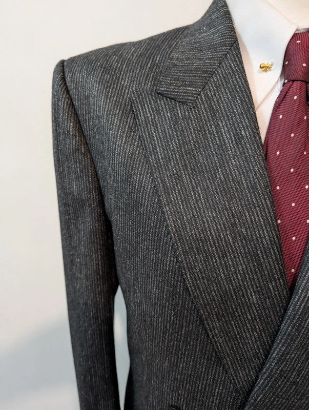 Magnifique costume croisé en tweed
