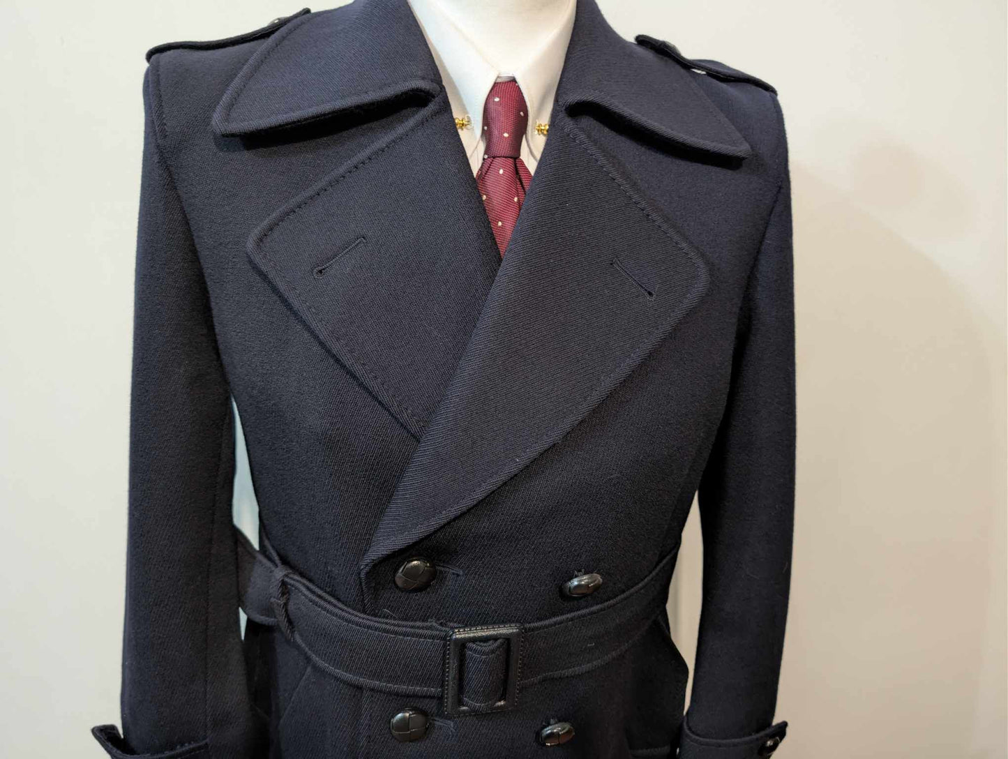 Magnifique trench coat bleu marine en laine