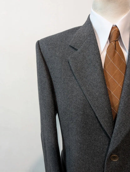Sublime costume gris en flanelle lourde