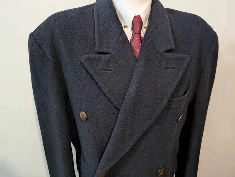 Sympathique manteau croisé en laine