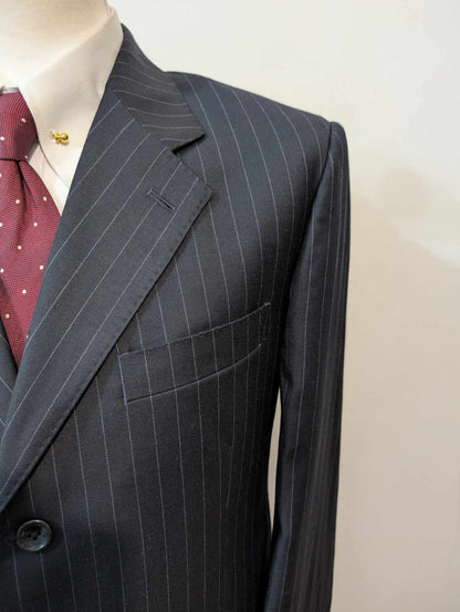 Ravissant costume pinstripe en laine