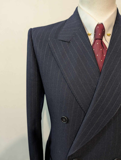 Terrifiant costume croisé chalkstripe en flanelle lourde