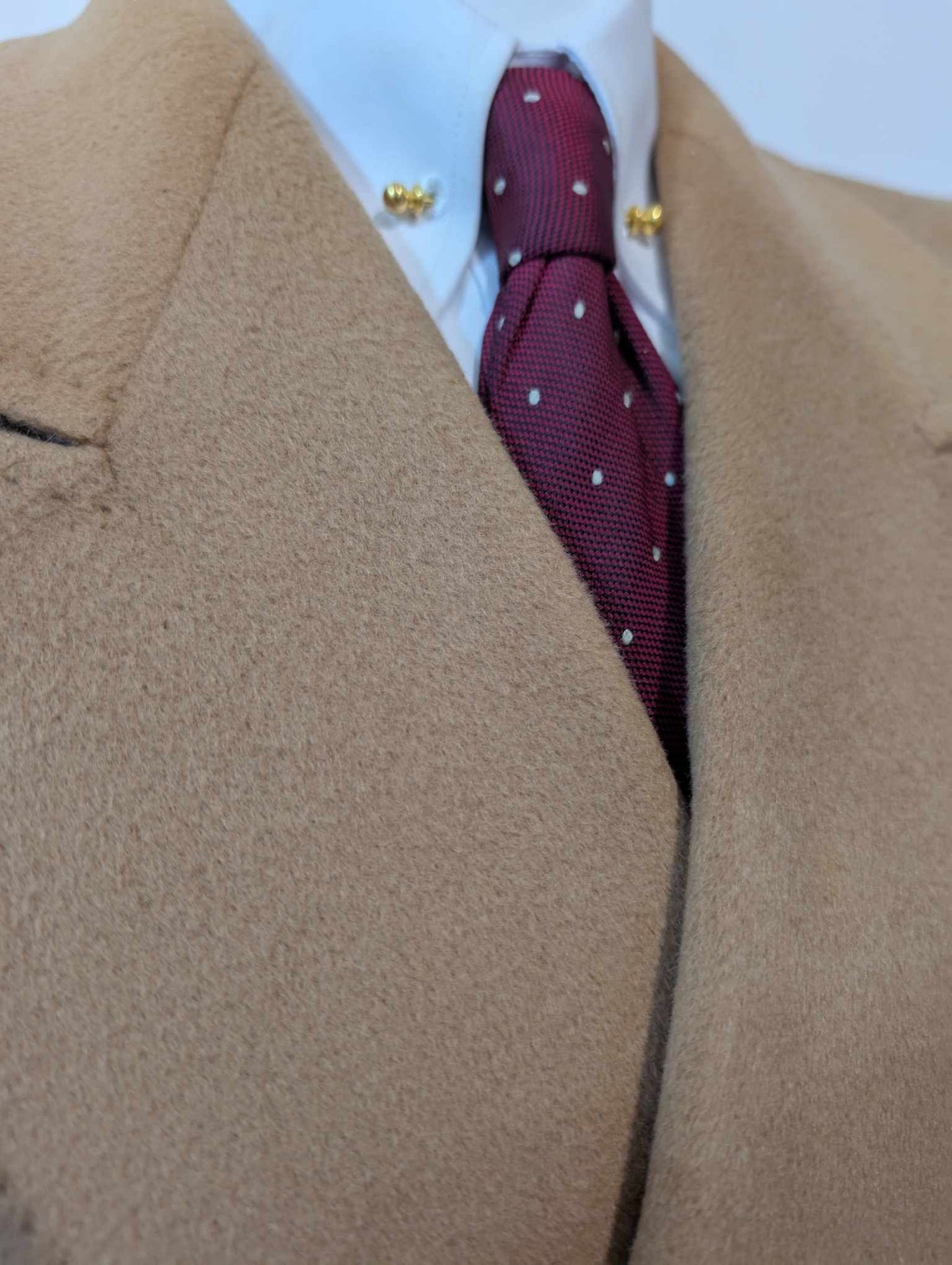 Lumineux manteau croisé camel en laine