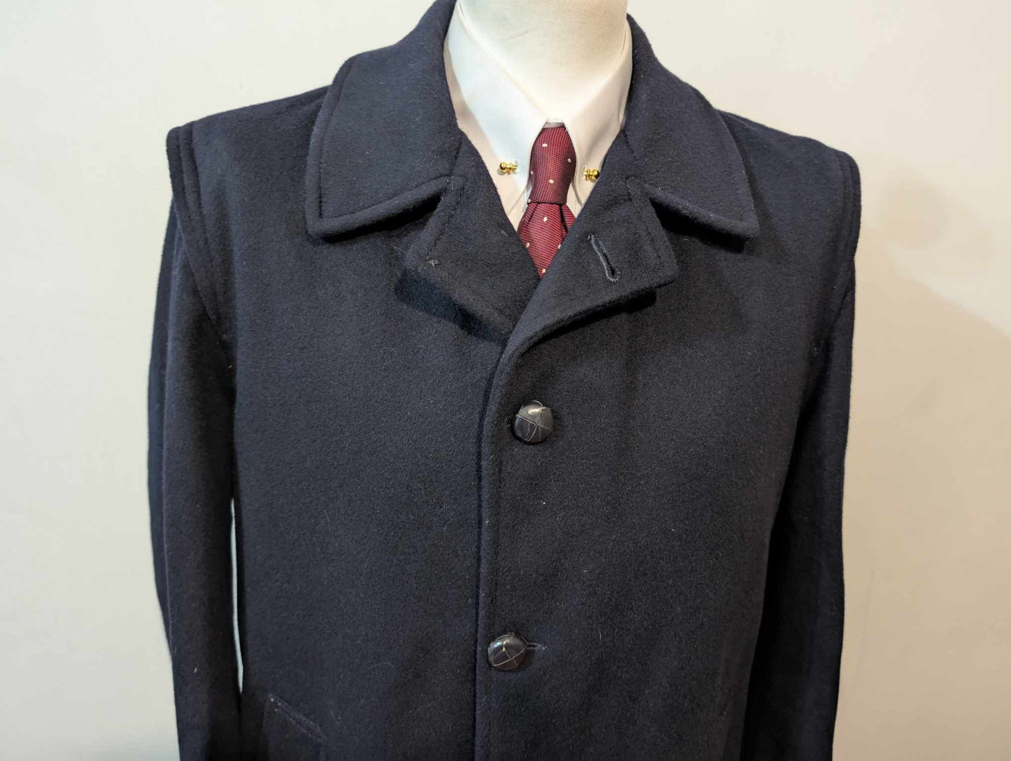 Fabuleux manteau loden de couleur bleu marine