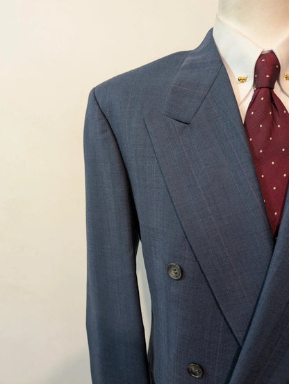 Incroyable costume croisé pinstripe