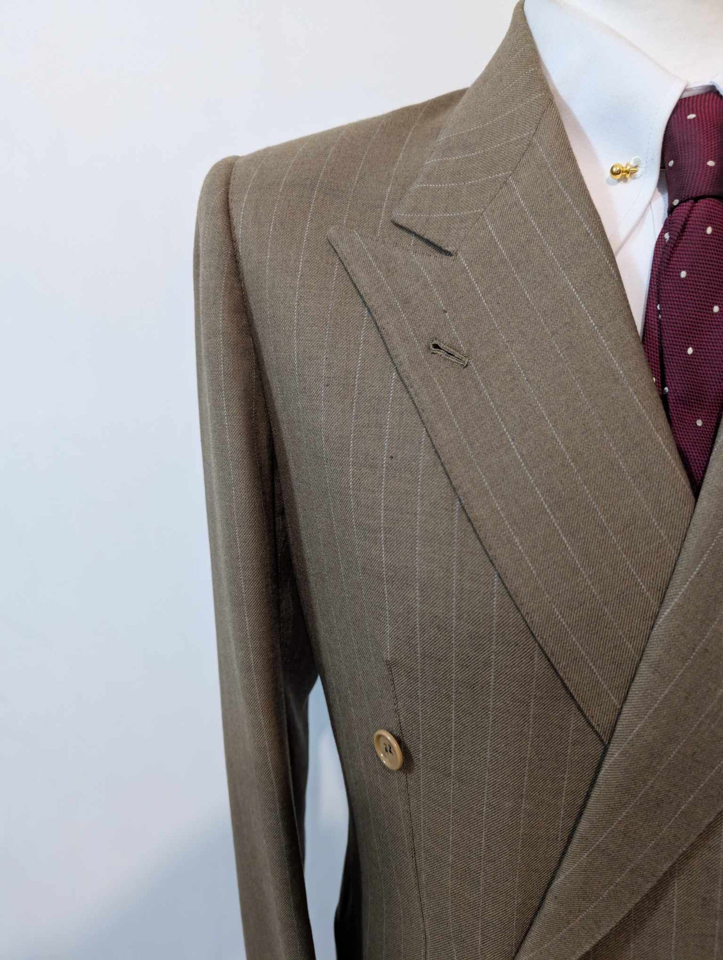 Terrifiant costume croisé bespoke