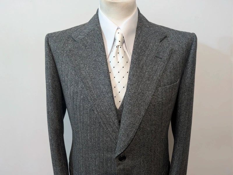 Exceptionnel costume 3 piece en tweed