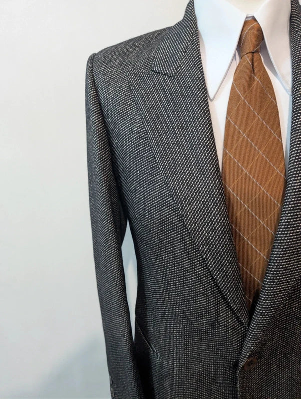 Wunderschöne graue Wolljacke