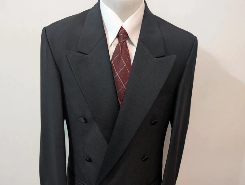 Prächtiger zweireihiger Woll-Smoking