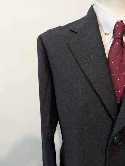 Classique costume gris en laine