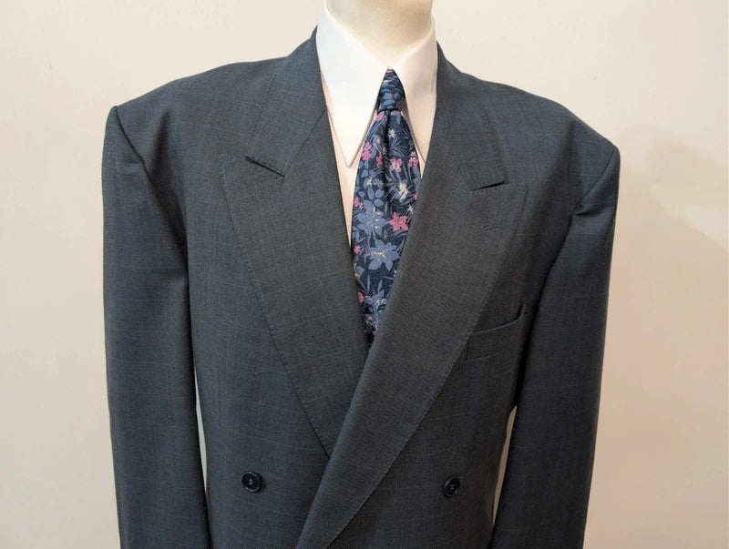 Giant double-breasted wool suit