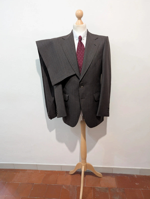 Légendaire costume pinstripe  marron en flanelle