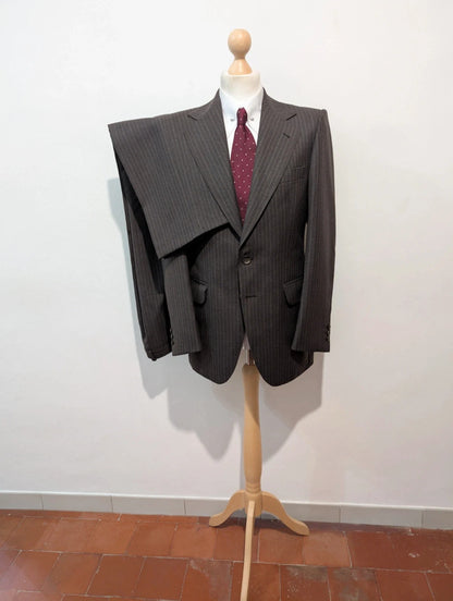 Légendaire costume pinstripe  marron en flanelle