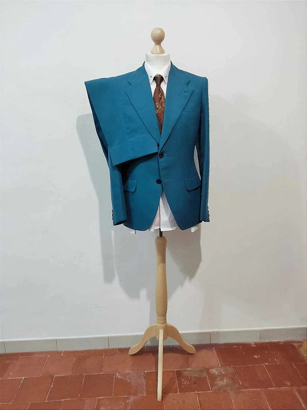 Bright blue suit in cold wool