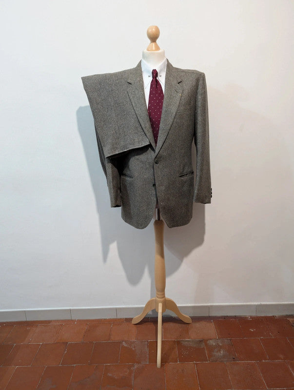 Legendary gray tweed suit