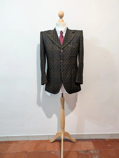Exceptionnelle veste noire en laine