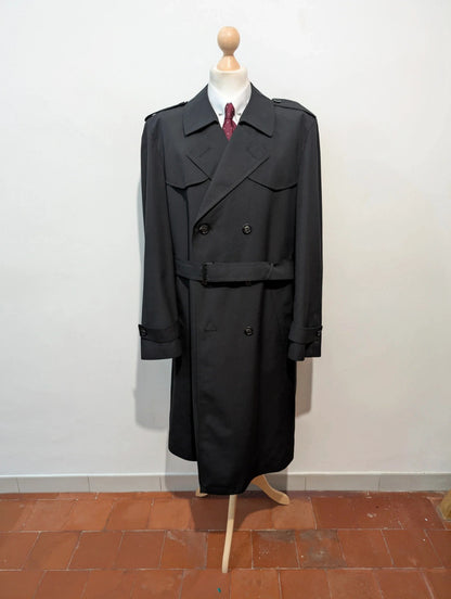 Grand trench coat