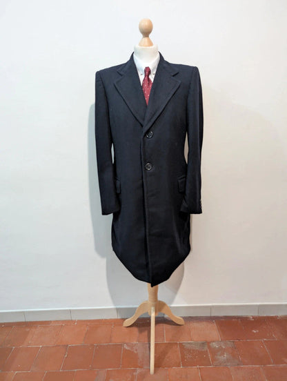 Classique manteau bleu marine en laine