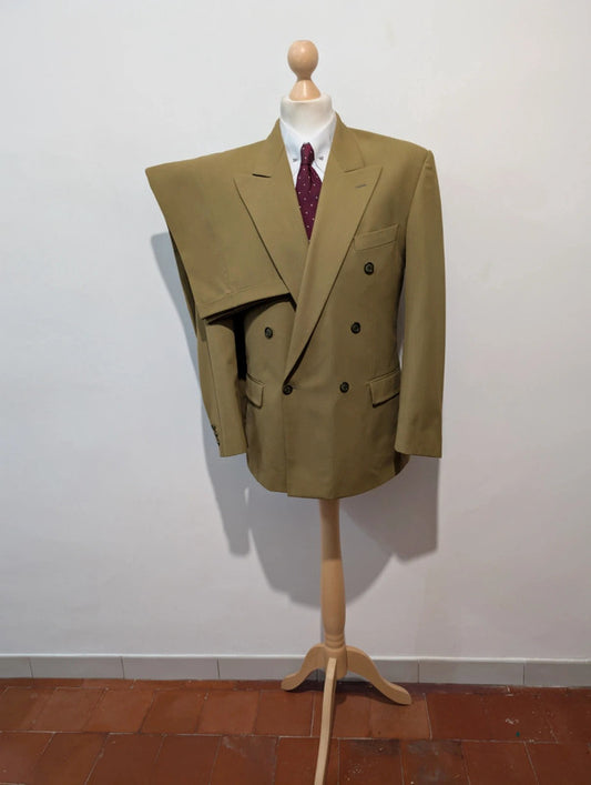 Élégant costume croisé beige kaki en laine
