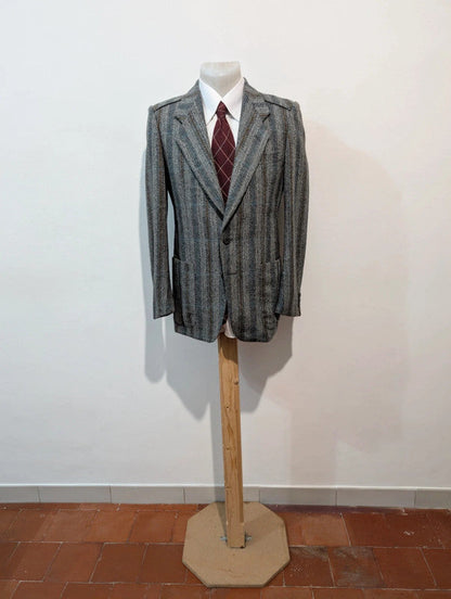 Gentille veste en tweed