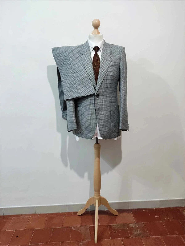 Sublimissism gray tweed suit