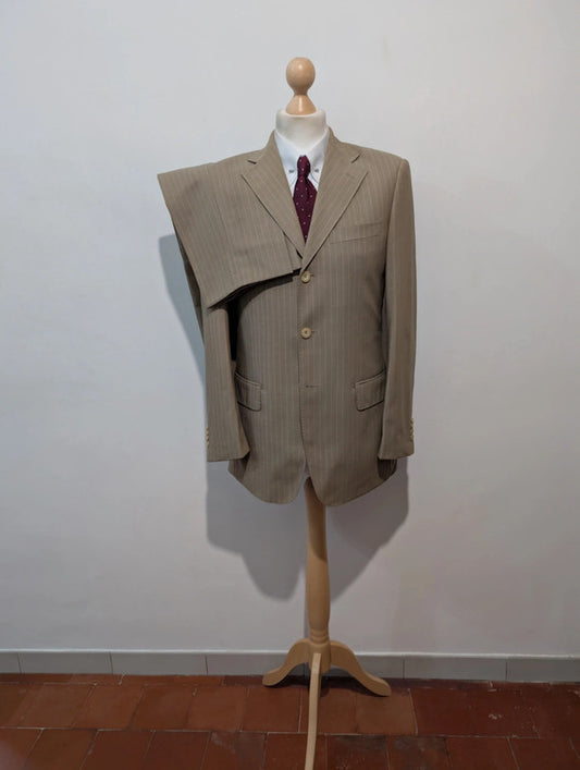 Incroyable costume pinstripe beige en laine légère