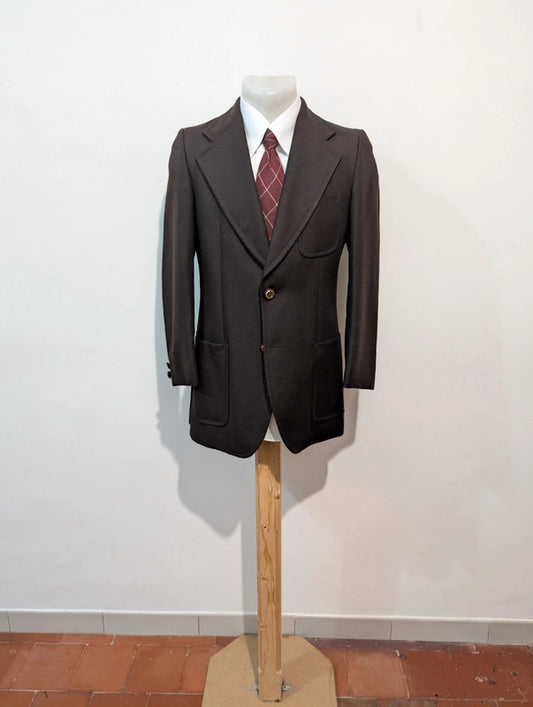 Schöne braune Wolljacke