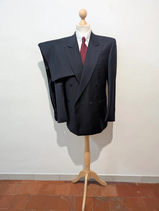 Incredible navy blue wool double-breasted suit