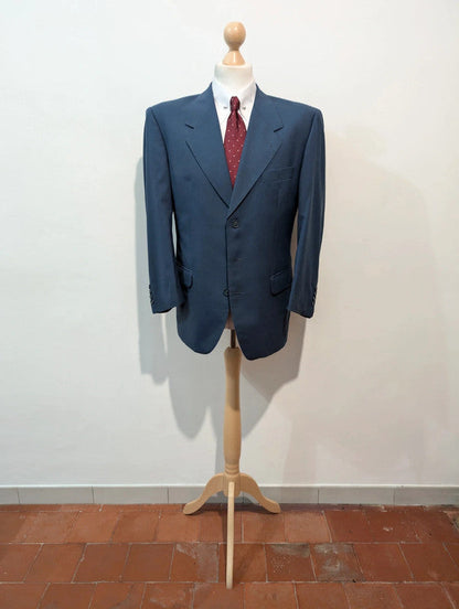 Parfait costume bleu en laine