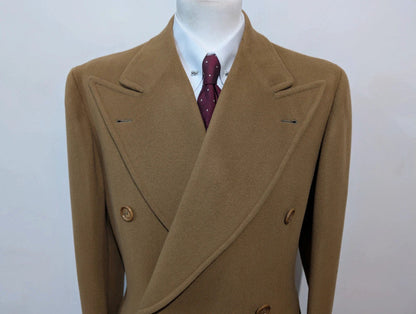 Légendaire manteau croisé Camel en laine