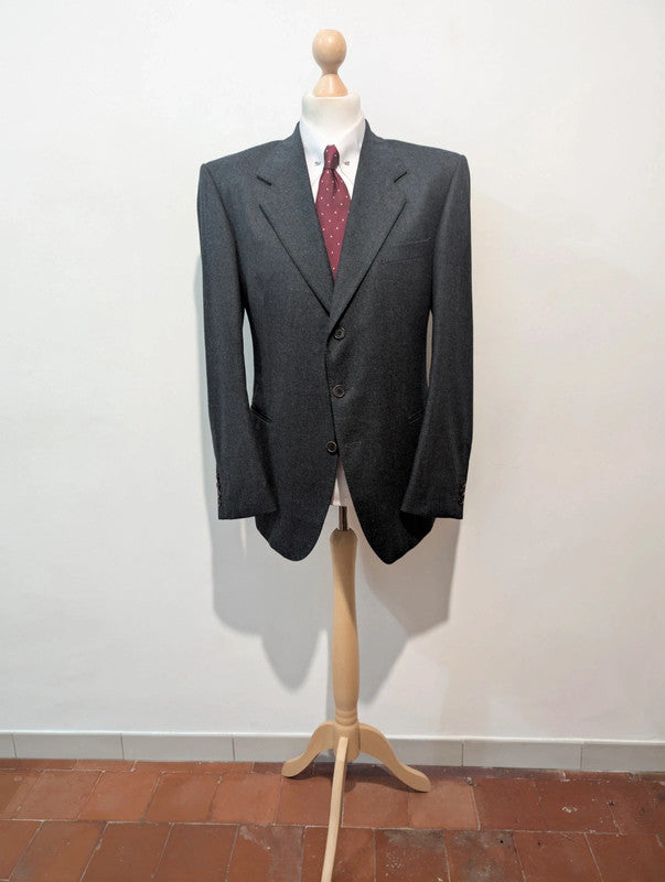 Fantastique costume gris en flanelle lourde