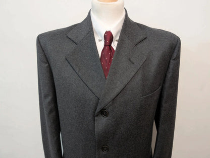 Classique manteau gris en flanelle