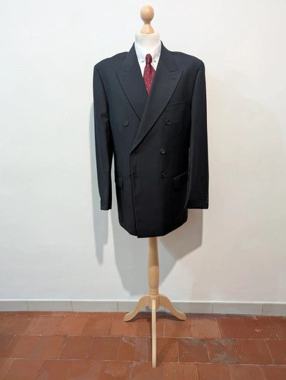 Élégant costume croisé bleu marine en laine