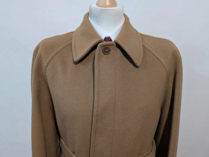 Lumineux manteau camel en laine