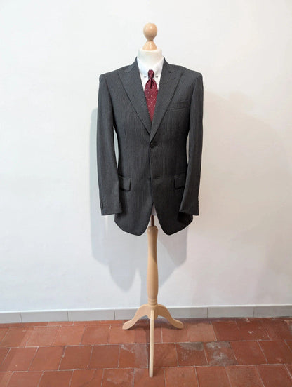 Original costume gris a rayures en laine