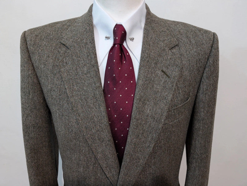 Splendid gray brown tweed suit