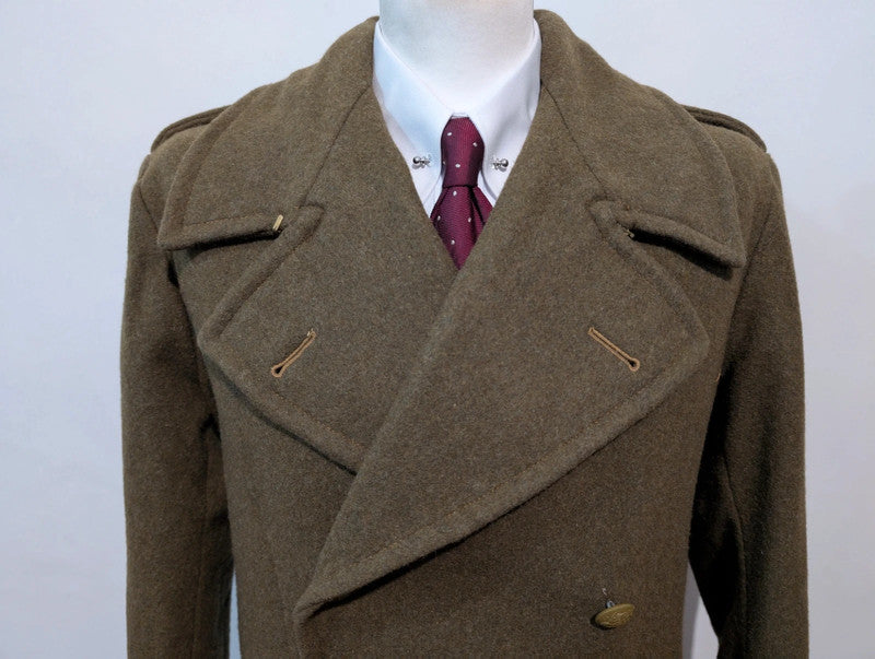 Très ancien manteau 1940