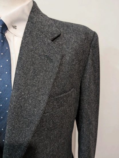 Épaisse veste gris à motif chevron en laine
