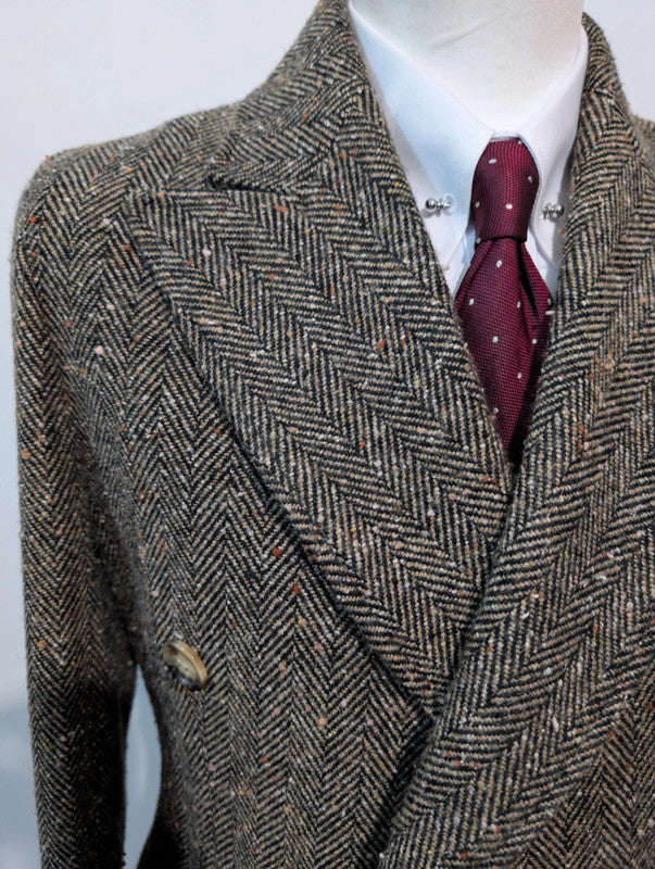 Sublime manteau croisé en Donegal tweed