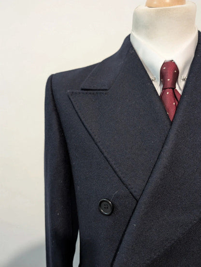 Légendaire manteau croisé bleu marine en laine