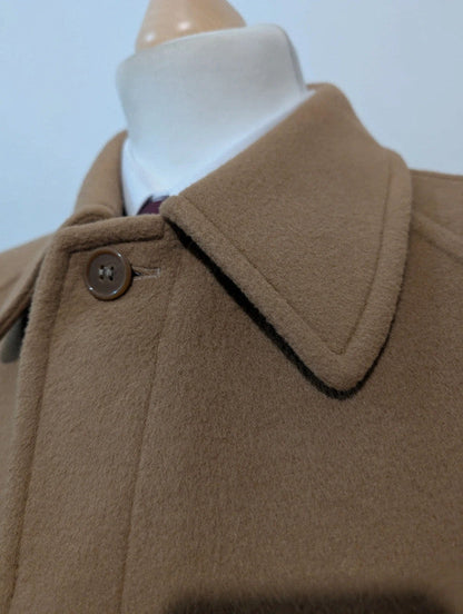 Lumineux manteau camel en laine