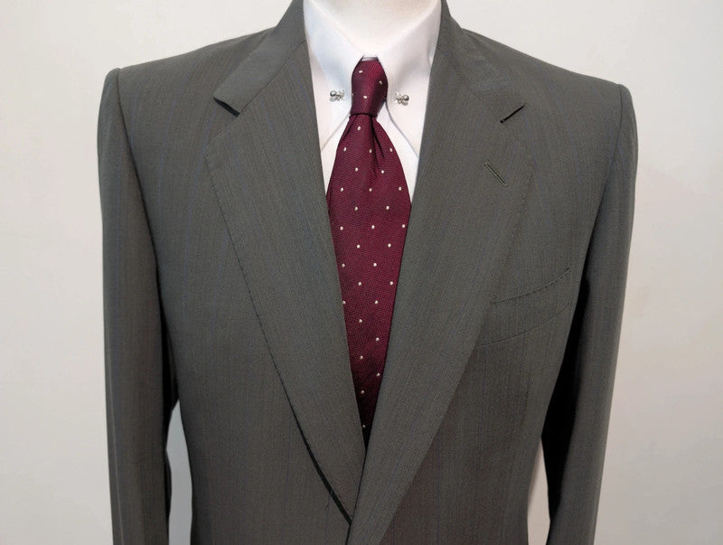 Mignon Costume gris vert a rayure en laine légère