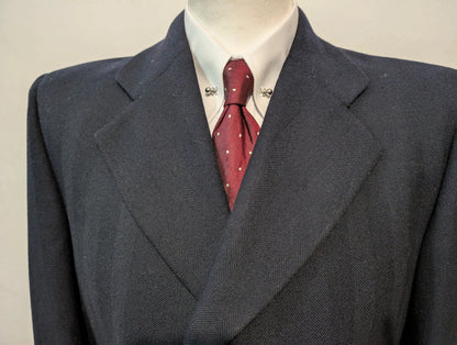 Classique manteau bleu marine en laine