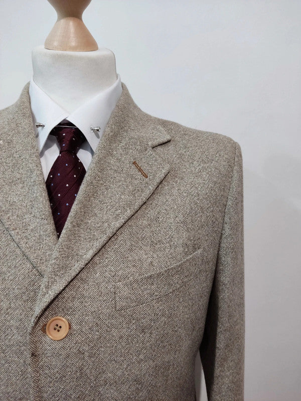 Adorable gray beige tweed suit