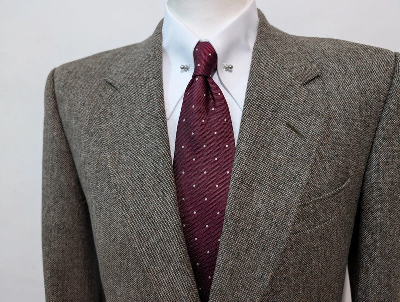 Splendid gray brown tweed suit