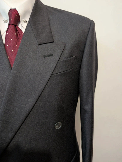 Méchant costume croisé gris en laine
